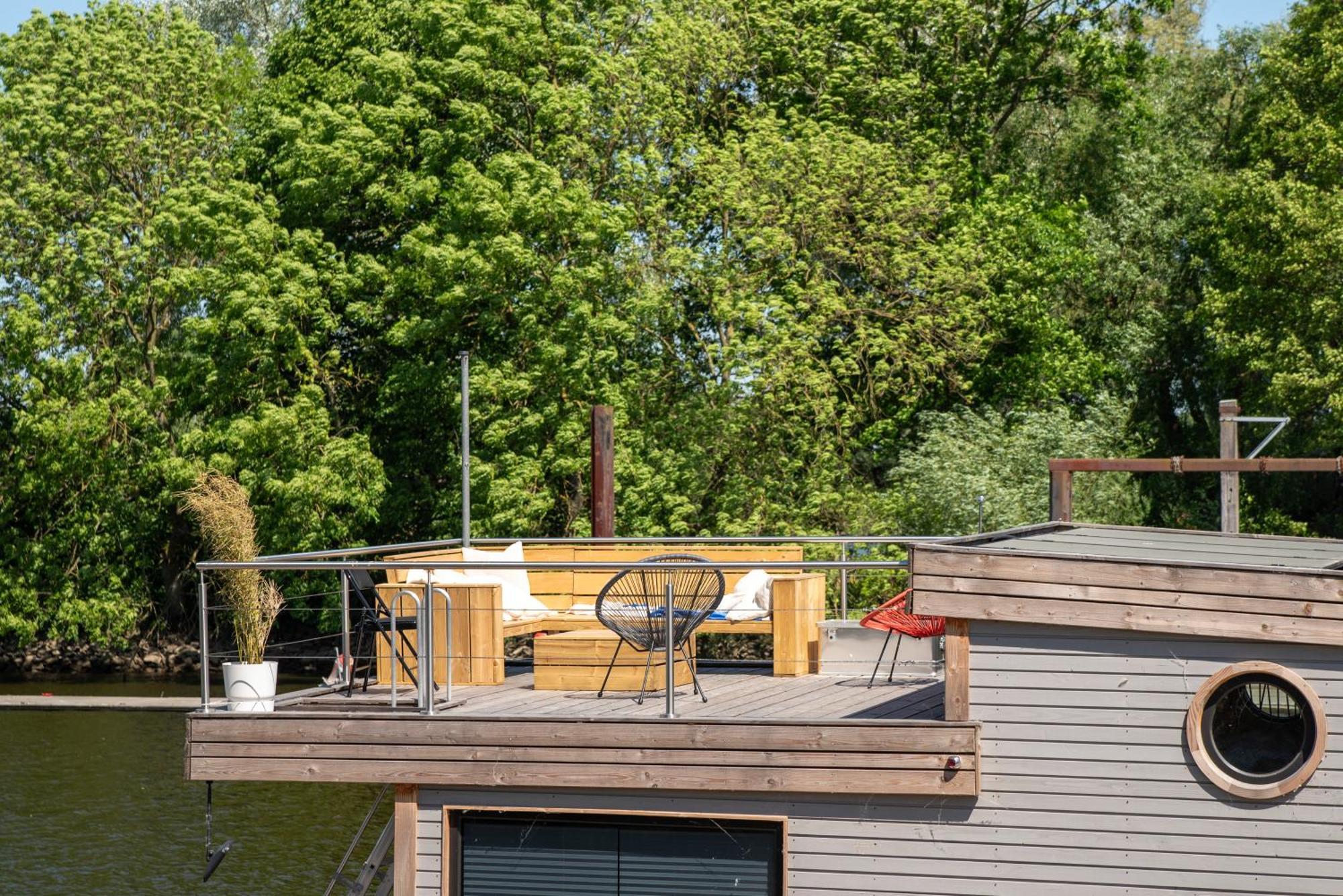Hausboot Off Im Diamantgraben An Der Elbe Hotel Hamburg Exterior photo